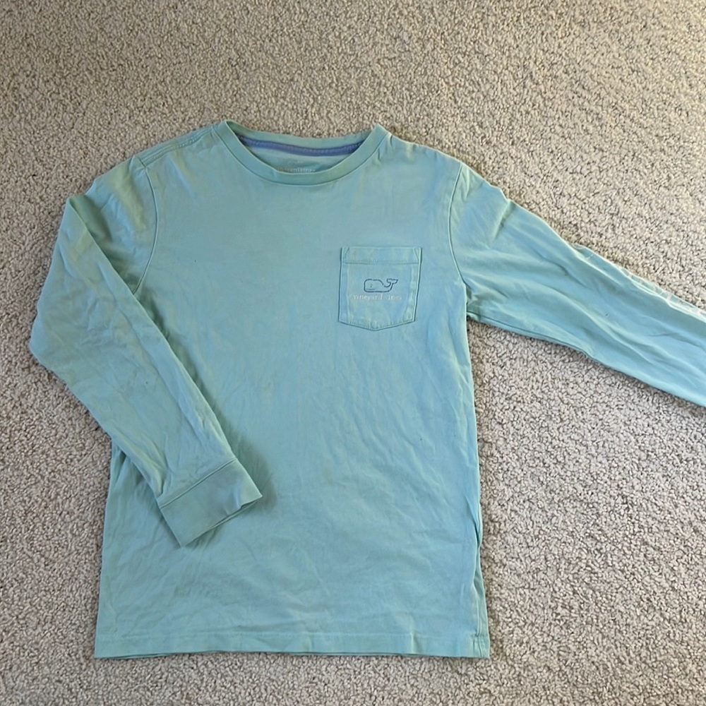 Vineyard Vines long sleeve boys t-shirt, size small